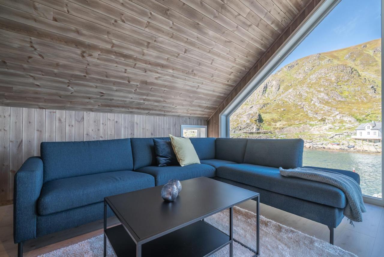 Seafront New Cabin In Lofoten Ballstad Exteriör bild