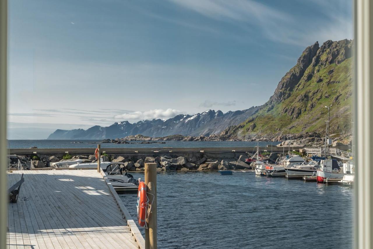 Seafront New Cabin In Lofoten Ballstad Exteriör bild